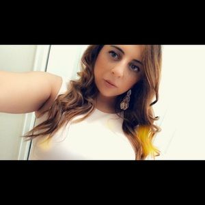 Meet your Posher, Chiara